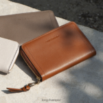 Women Taupe Longchamp Mailbox Wallet Leather Goods L06408615 - Image 2
